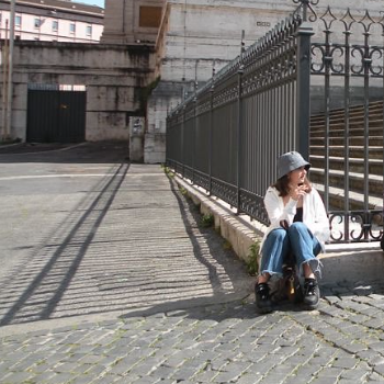 FRANCESCA LEANZA | CORSO REGIA CINEMATOGRAFICA 2024 | subito dopo il corso ha lavorato su una serie televisiva prodotta dalla  7Verticale
